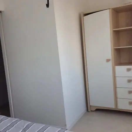 Maison Confortable Et Bien Equipee Au Havre. Holiday home Le Havre